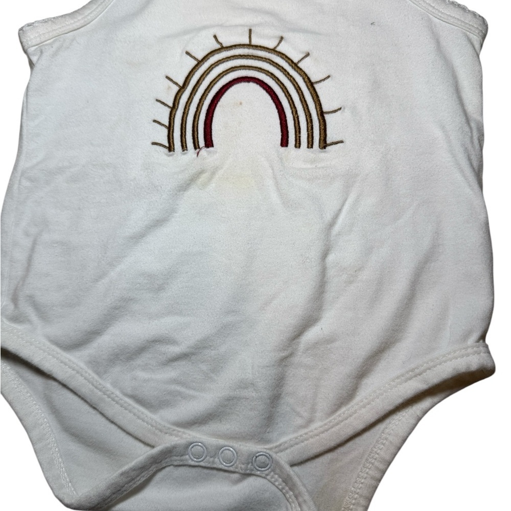 Baby Girl Two Piece Set Rainbow Onesie with Bloomer Shorts Size 18 Months - Picture 2 of 8
